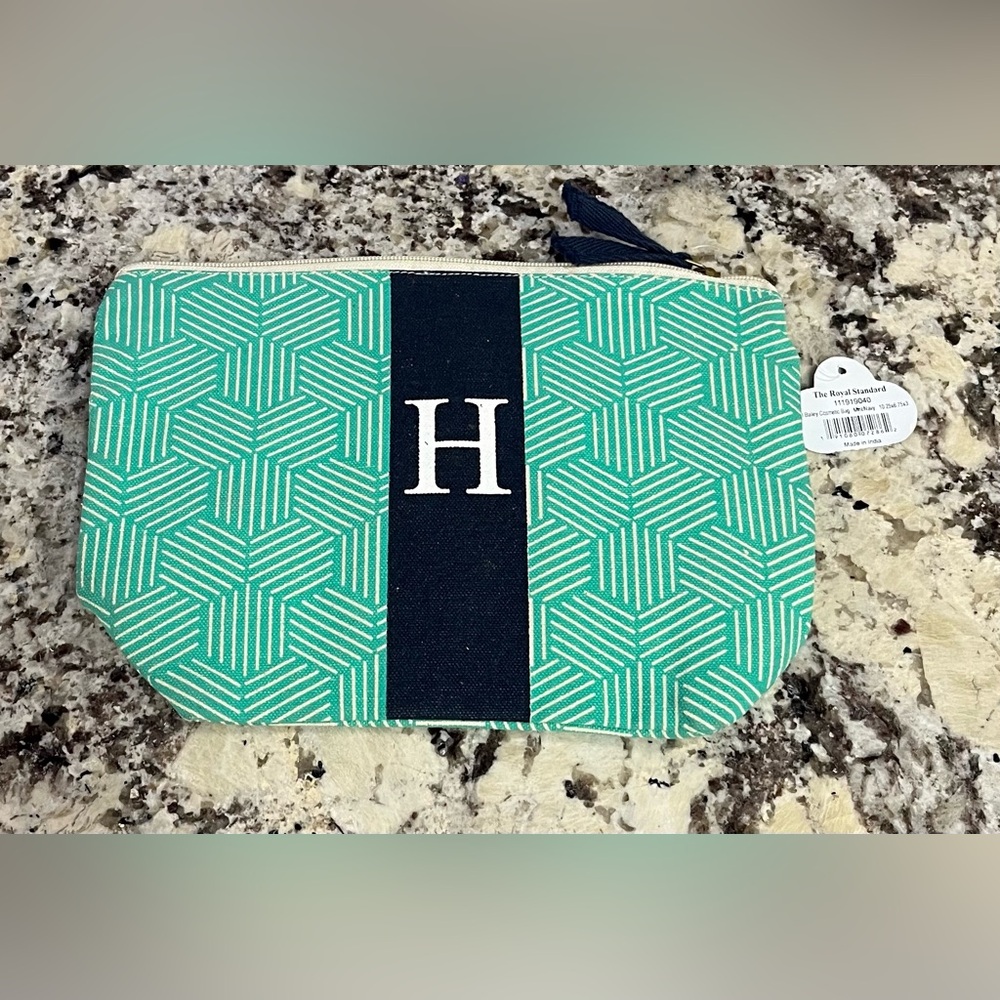 Geometric Green Cosmetic Bag